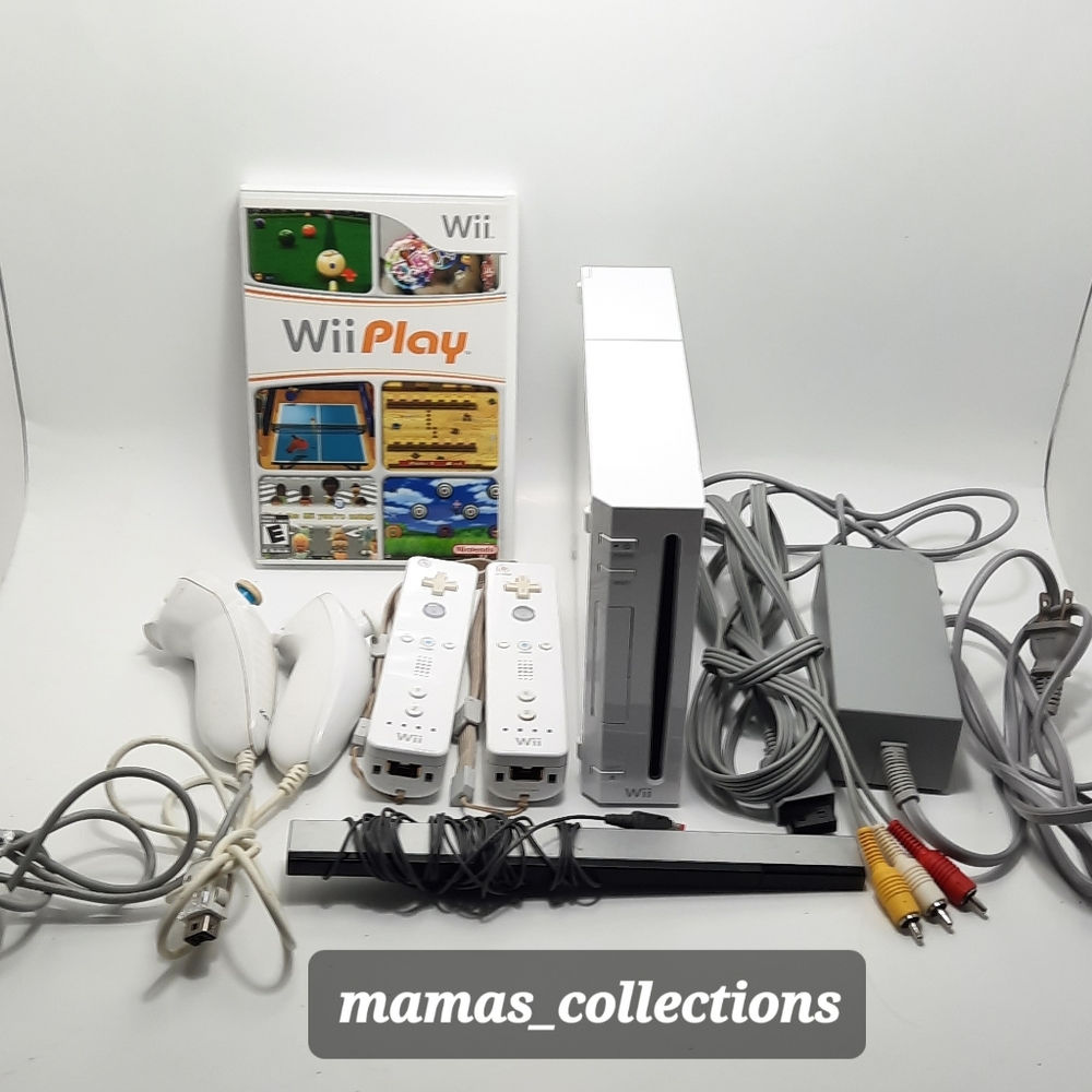 Nintendo Wii Console Bundle